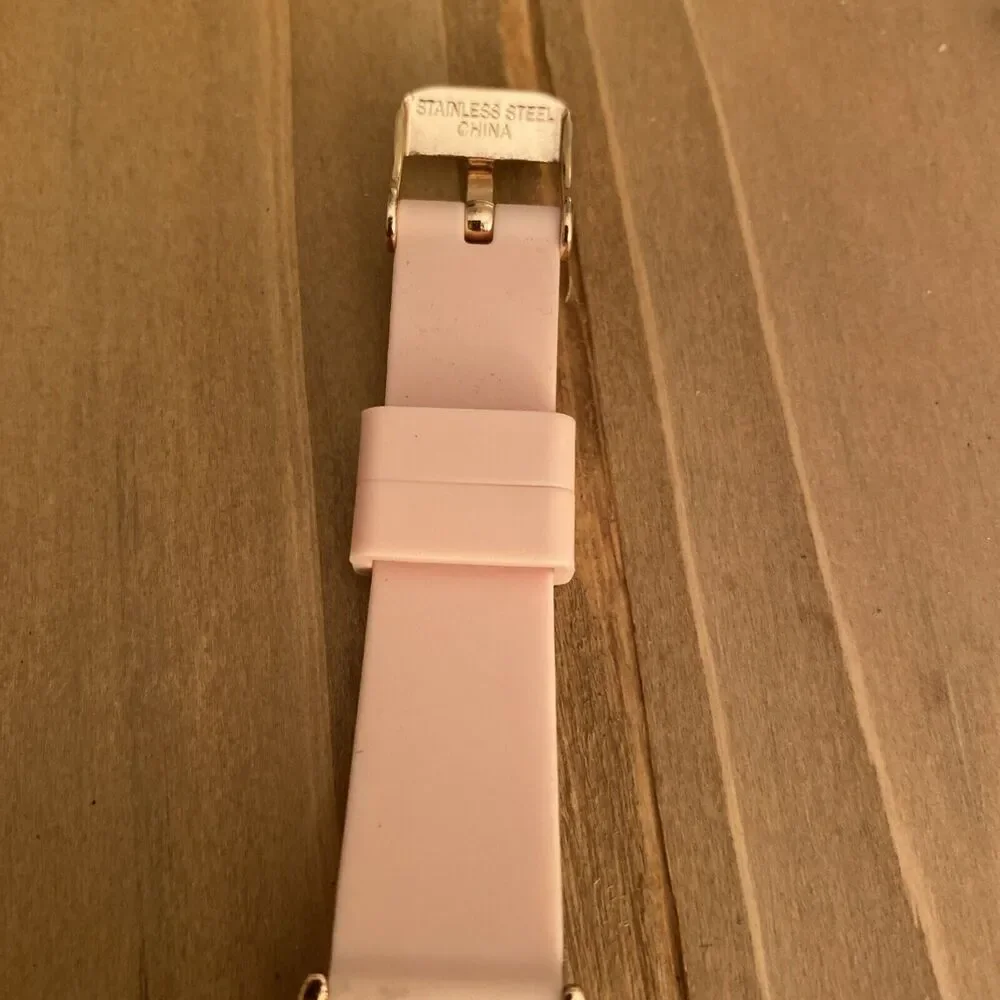 Accutime LCD Ladies Watch - Picture 7 of 8